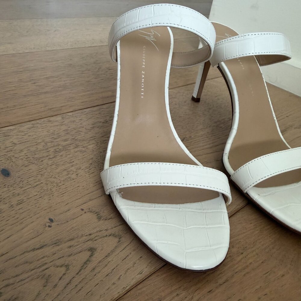 Giuseppe Zanotti Calista White Leather Mule Heels 120mm EU 37 Minimal - Picture 6 of 7